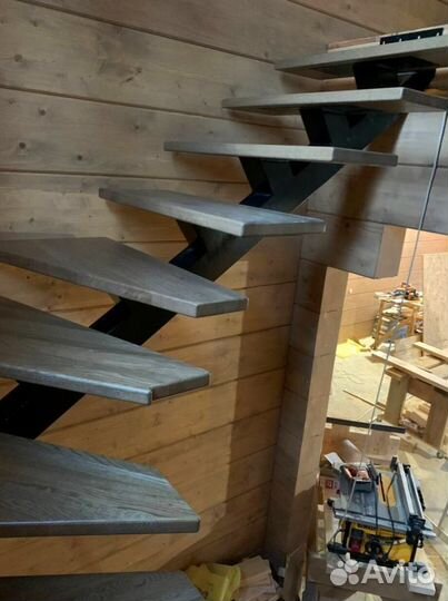 Металлокаркас для лестницы 