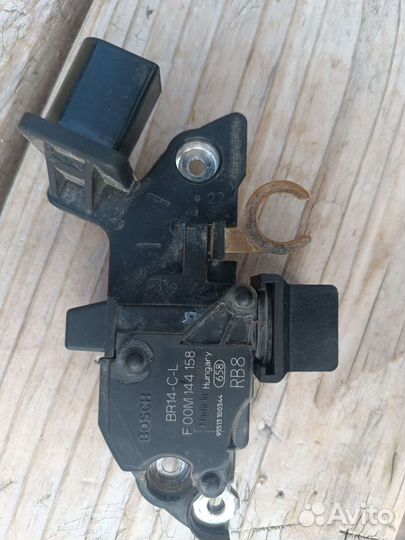 Регулятор напряжения bosch F00M144158