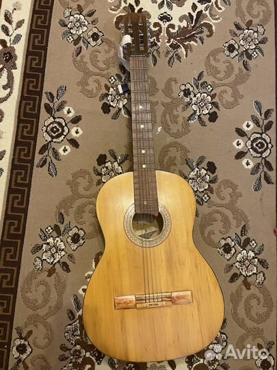 7 струнная гитара