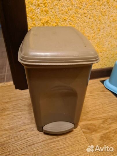 Мусорное ведро