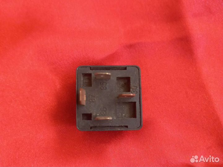 Реле Chery Amulet A15