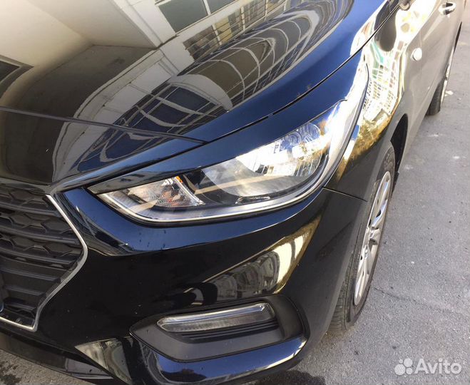 Реснички на фары Hyundai Solaris 2