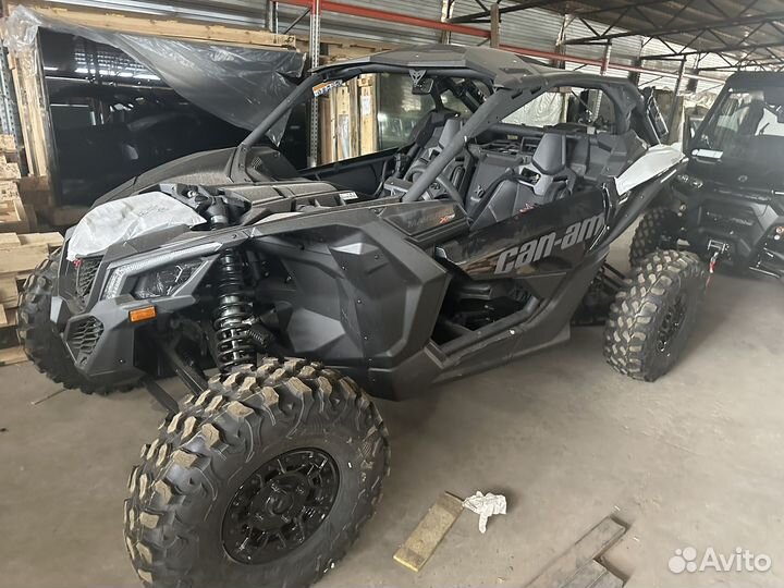Новый BRP maverick X RS turbo RR can-am x3