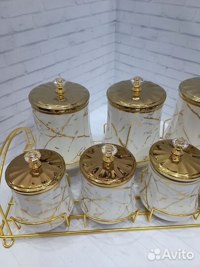 Набор баночек для специй на подставке