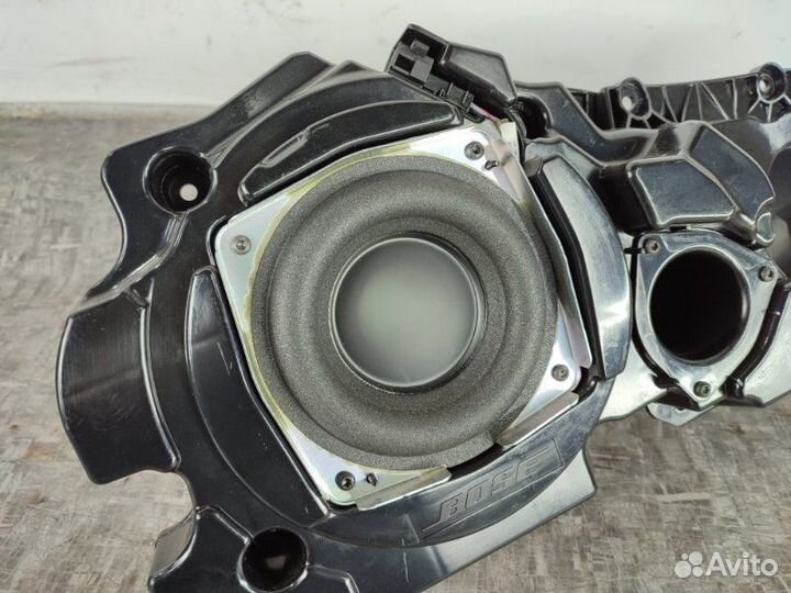 Динамик двери передний правый Audi A6 C7 2.8 chva