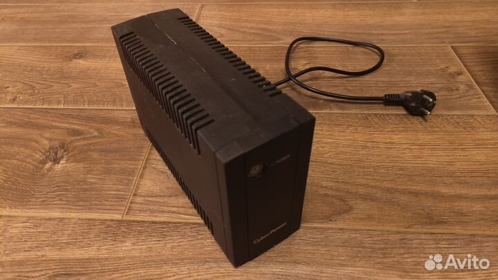 Ибп cyberpower utc850ei
