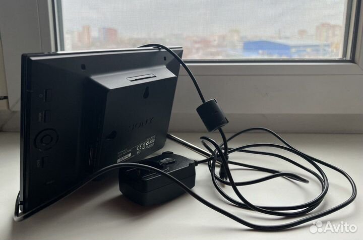 Цифровая фоторамка sony