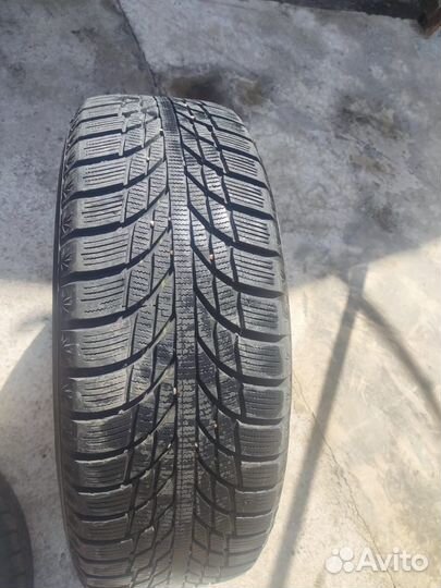 Kumho WinterCraft Ice Wi51 195/60 R15