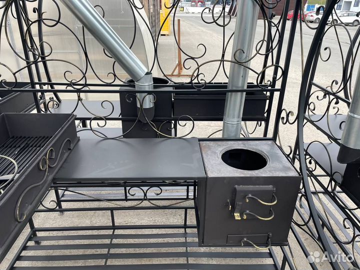 Мангал с крышей и печкой под казан