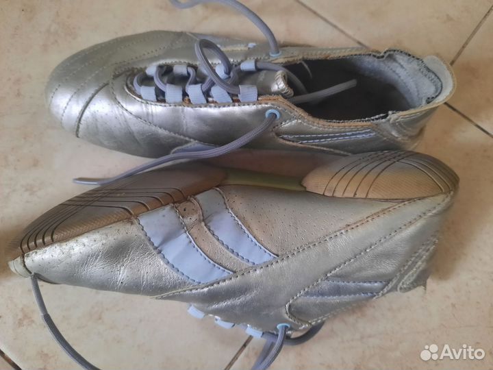 Кроссовки reebok женские 35