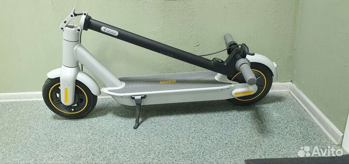 Электросамокат ninebot max g30lp