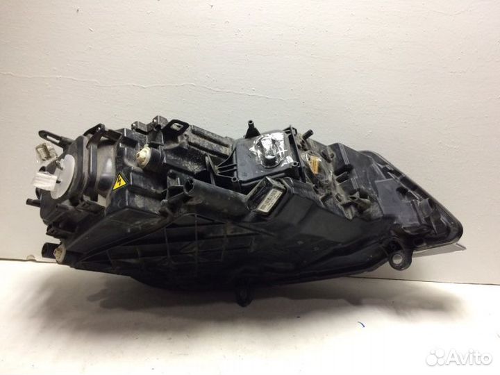 Фара левая Volkswagen Touareg