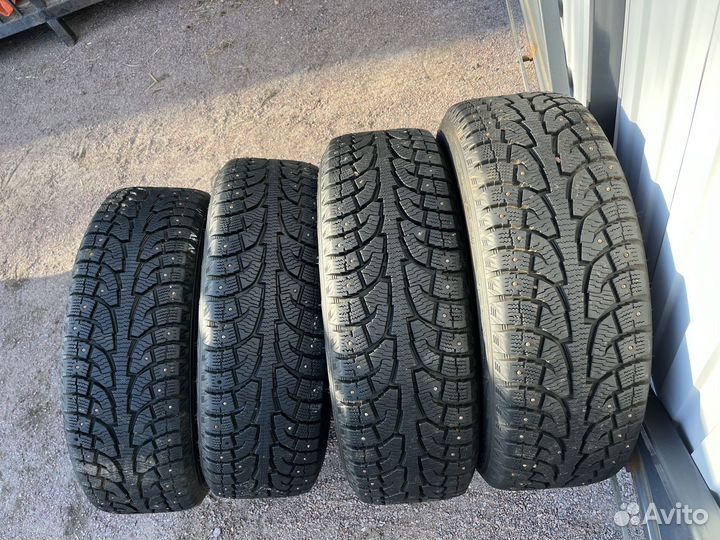 R17 Hankook Winter I'Pike 215/60, PCD 5x114.3 DIA 66.1