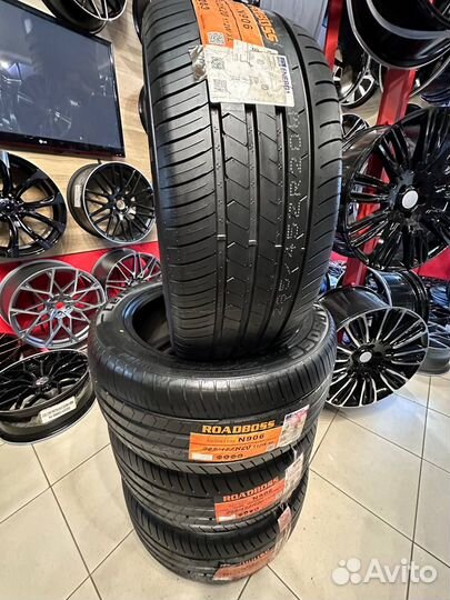 Roadboss Celeritas N906 285/45 R20 112W