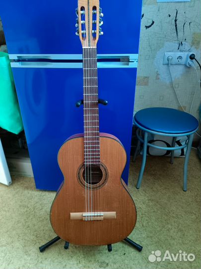 Классическая гитара Ресоната