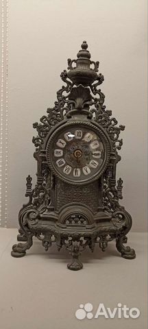 Настольные интерьерные часы