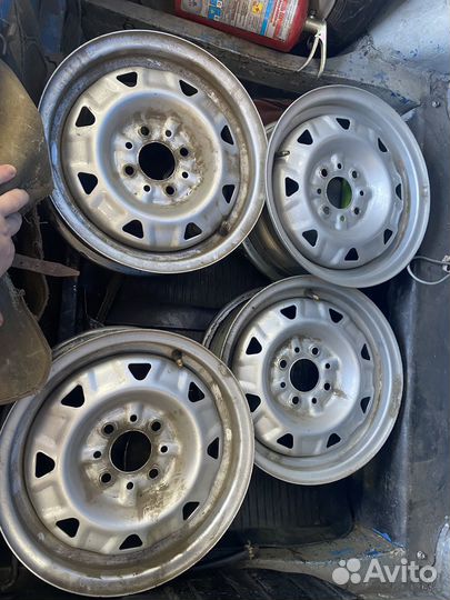 Штампы 13 радиуса, 4х98, состояние новых