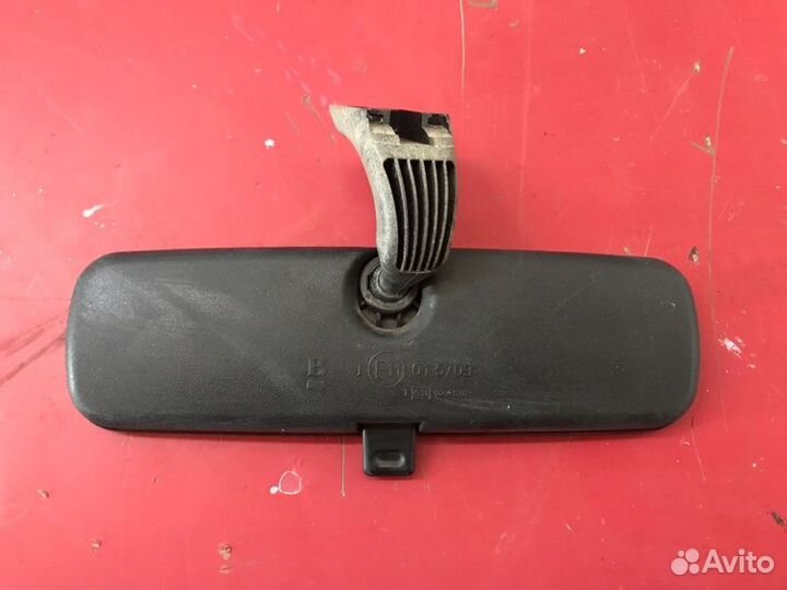 Зеркало заднего вида салонное Toyota Avensis Т250