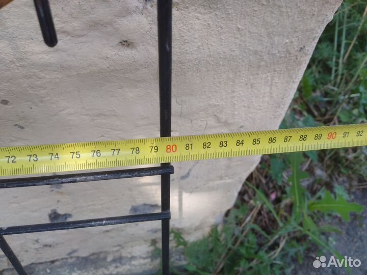 Вешалка настенная б/у