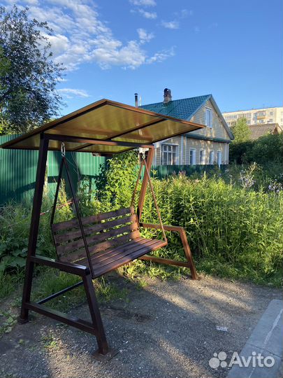 Садовые качели новые