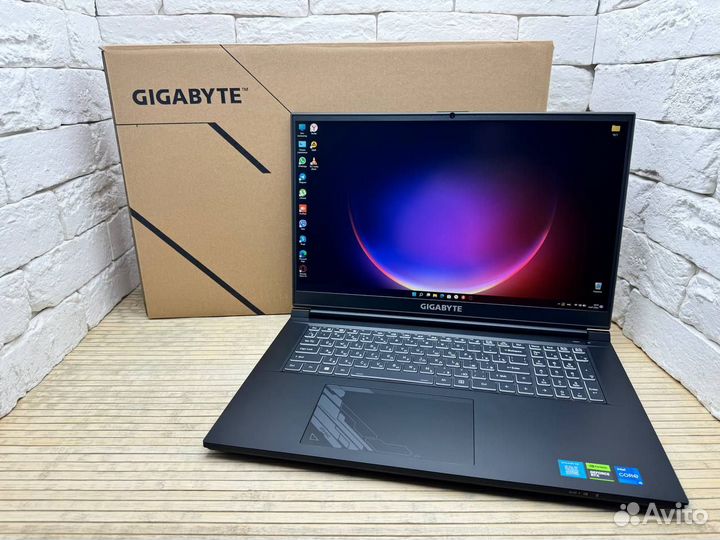 Новый игровой ноутбук Gigabyte G7 MF