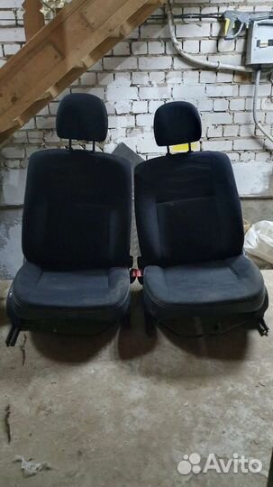 Сиденья для Renault sandero stepway