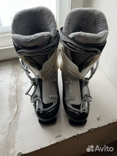 Горнолыжные ботинки 25,5