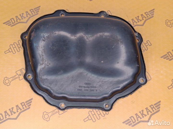 Крышка грм левая Audi A6 C6 BKH 2010