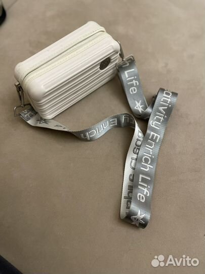 Маленький кейс-сумка