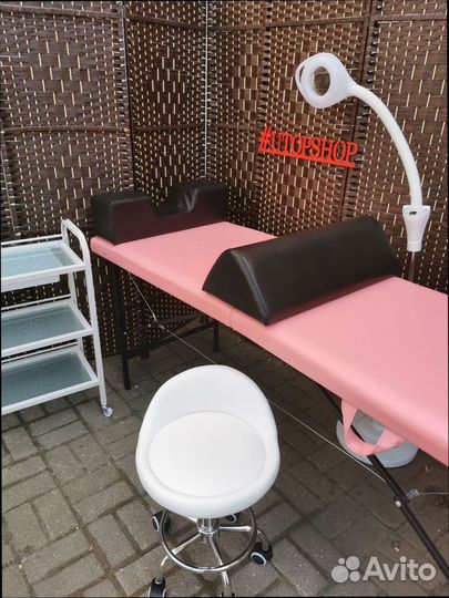Массажный стол