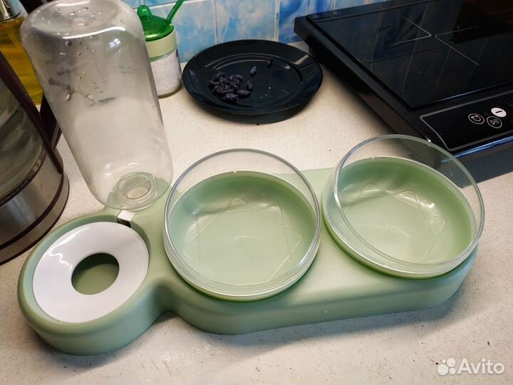 Кормушка для кошек