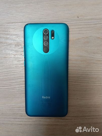 Xiaomi Mi 9, 4/64 ГБ