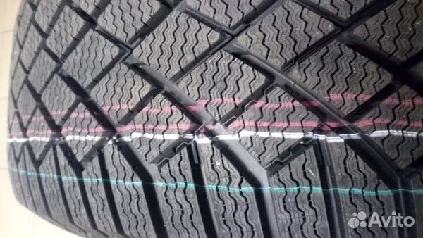 Continental ContiVikingContact 7 245/65 R17 111T