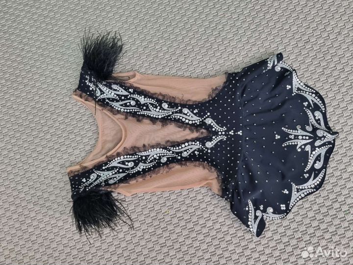 Костюм для художественной гимнастики