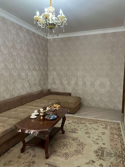 2-к. квартира, 74 м², 14/14 эт.