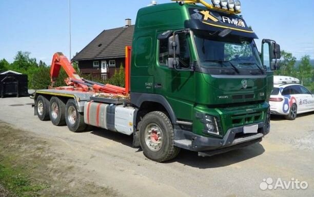 Pазбираем грузовик Volvo FMX с 2010