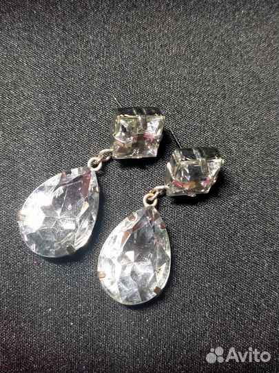 Серьги крупные, блестят как алмазы