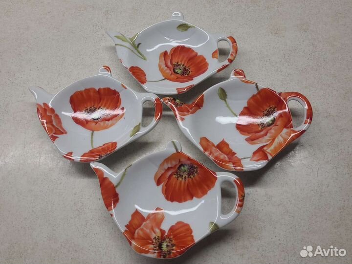 Набор столовой посуды новый