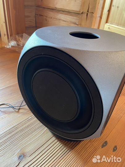 Сабвуфер Bang&Olufsen BeoLab 2
