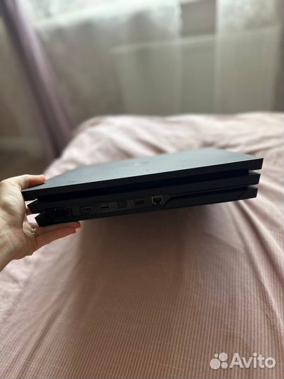Sony PS4 pro 1tb