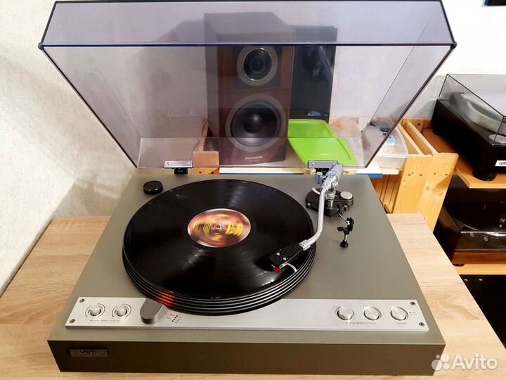 Проигрыватель винила DianGo (NEC). Model AUP-8000