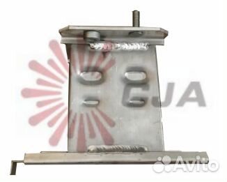 Крепление усилителя бампера Toyota Prius ZVW30 L