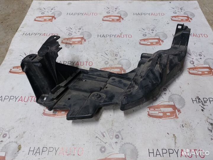 Кронштейн левой фары Renault Megane 3 дорест