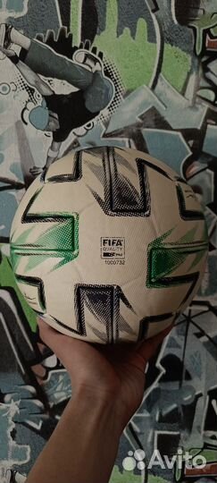 Продам футбольный мяч