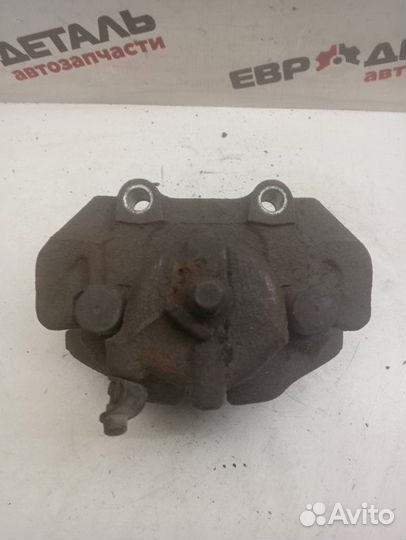 Суппорт тормозной передний правый Opel Vectra B