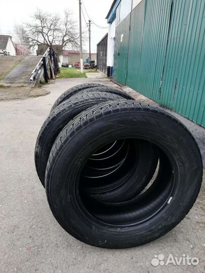 Accelera Accelera 235/65 R17