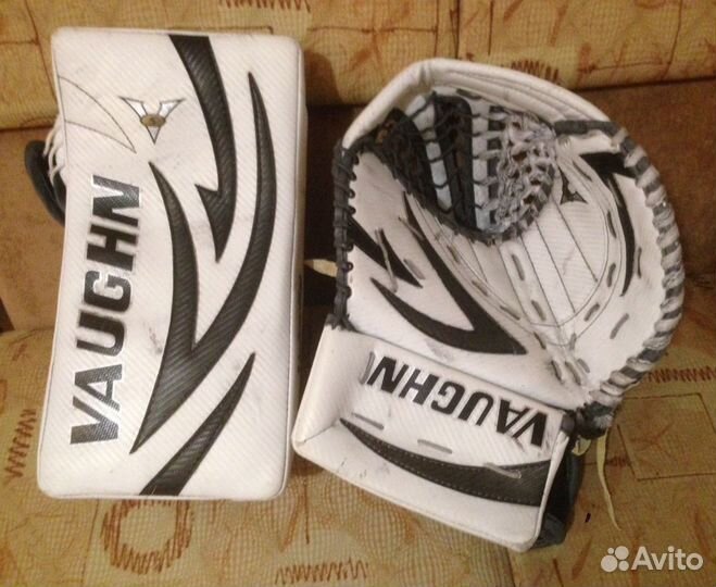 Перчатки вратаря vaughn