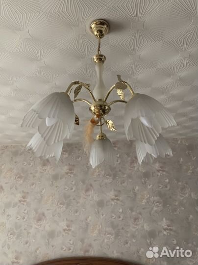 Красивые хрустальные люстры