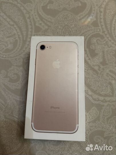 iPhone 7, 32 ГБ