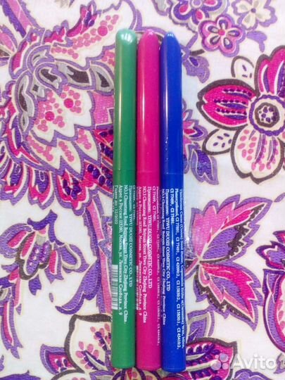 Карандаш для глаз и для губ